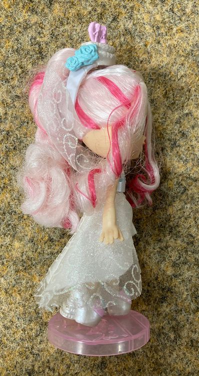 Lot De 4 Mini Poupées Barbie McDonald’s USA – Princesses & Mariée – 10cm – Occasion