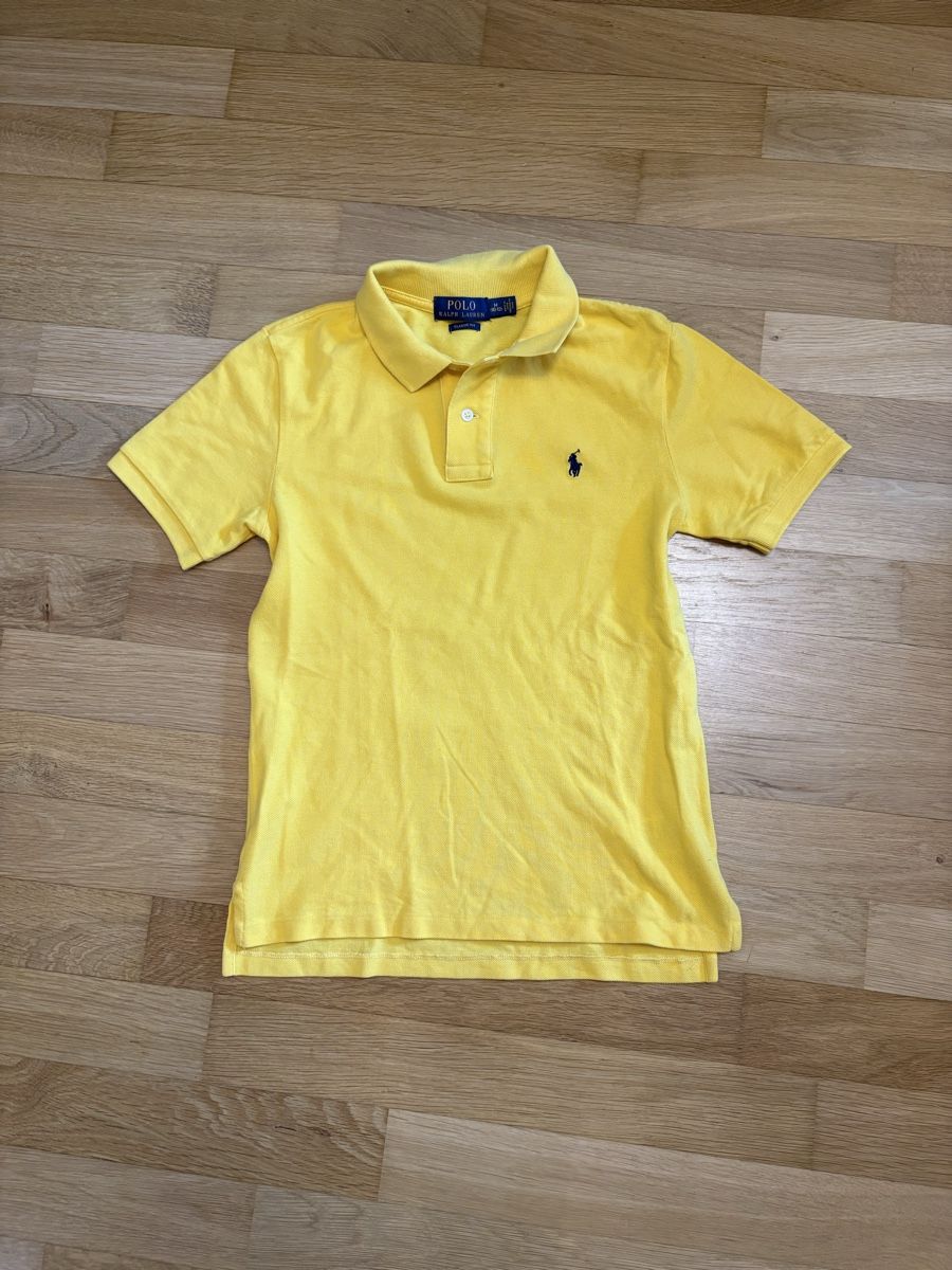 Chemises, T-shirts & Polos: Polo Ralph Lauren, bon état – D'occasion à la tour de peilz par kididoux