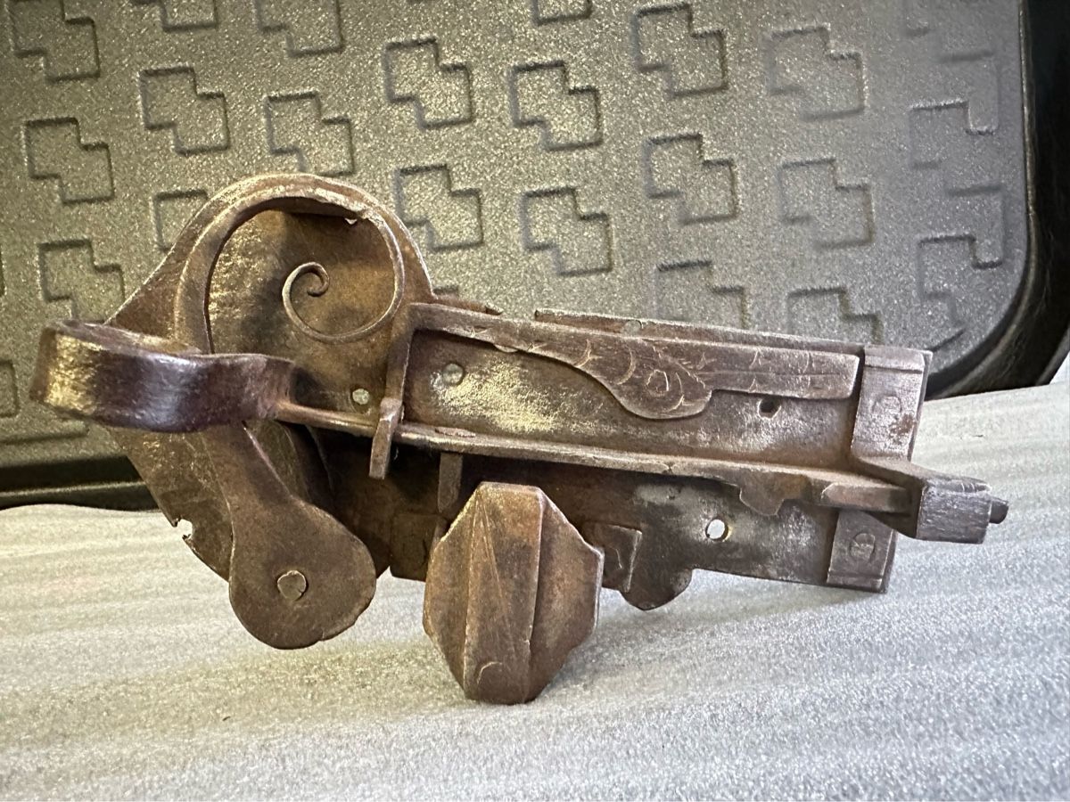 Ferramenta: Ancienne serrure – Usato da Martigny-Croix venduto da ces_vr9x 4