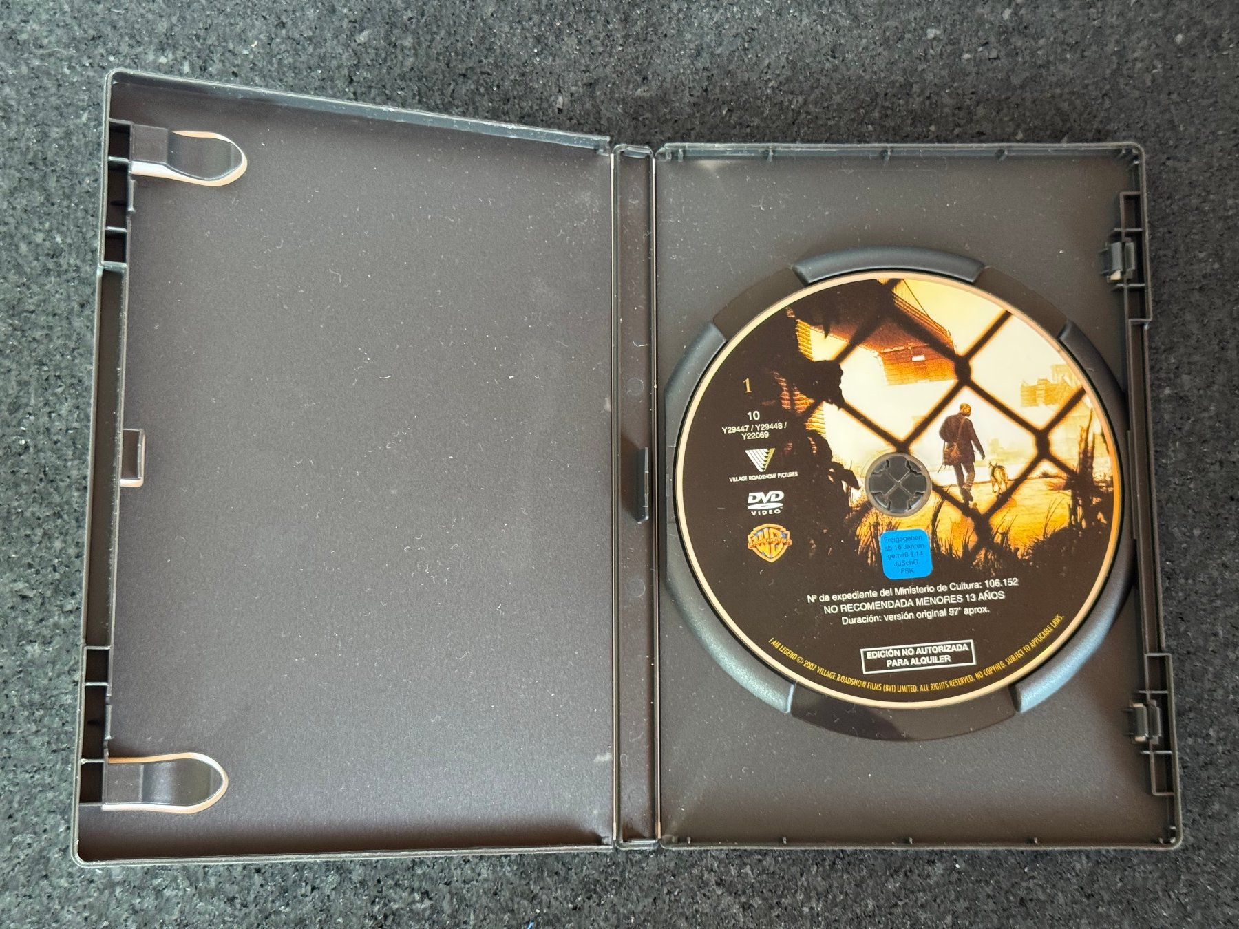 Tutti i DVDs: I am Legend DVD DE/EN/SP Will Smith – Usato da Fribourg venduto da tschjoly 4