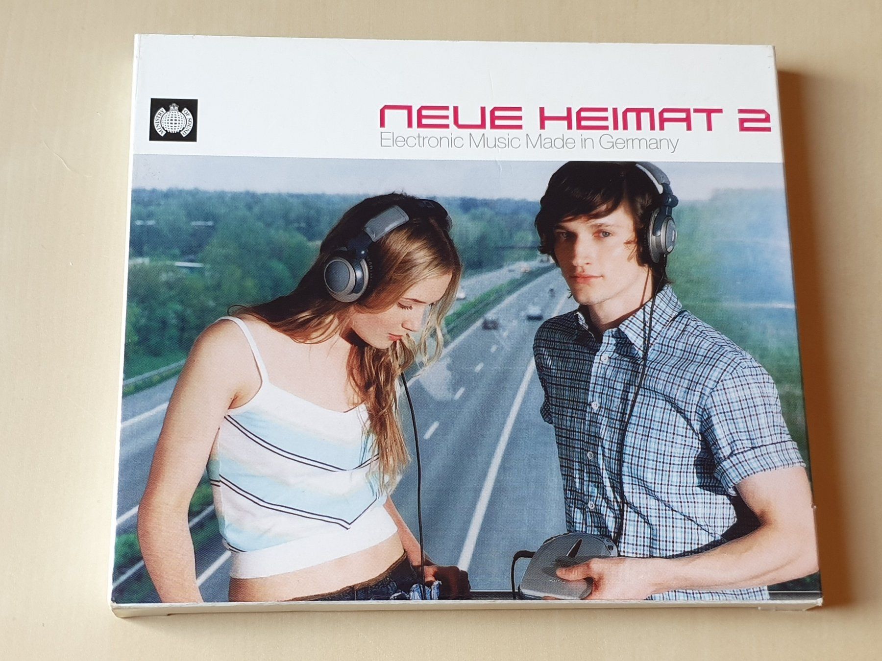 CD: Neue Heimat 2 – Usato da Stansstad venduto da collectorsshop