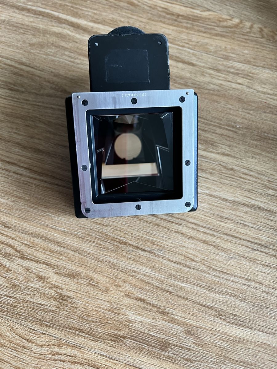 Hasselblad Obiettivi: Hasselblad Prismensucher / Prismfinder – Usato da Winterthur venduto da Hello088x 4
