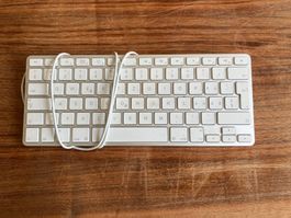 Apple Tastatur, Top Zustand, wenig gebraucht!