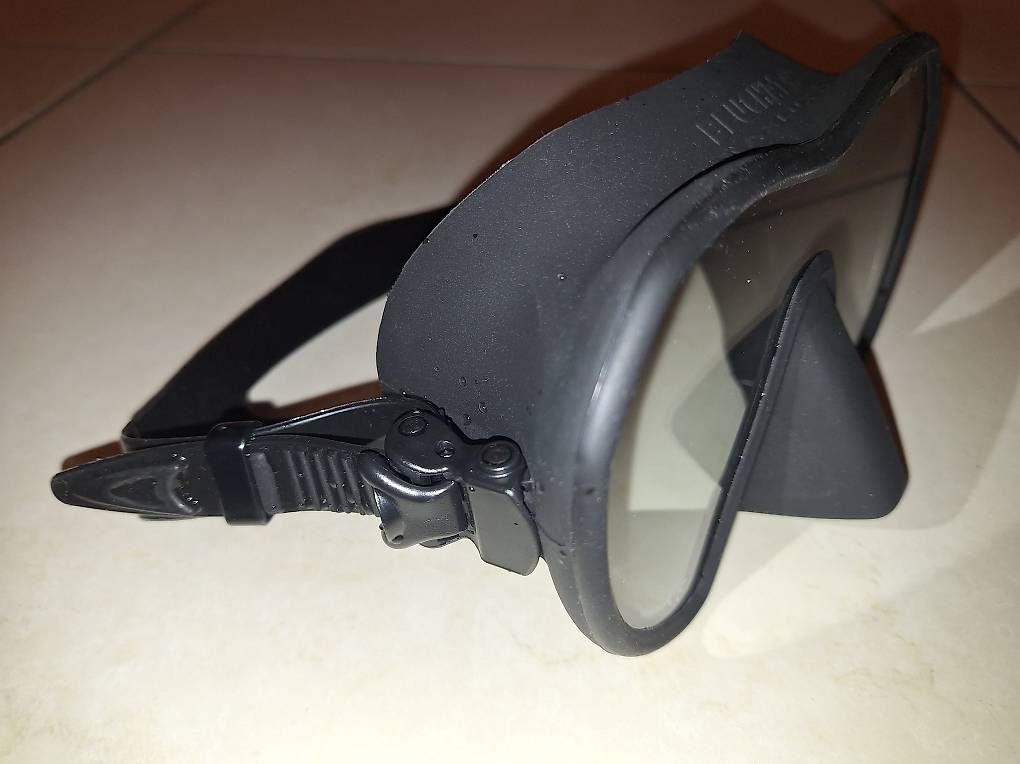 Tauchanzüge: Masque de plongée sous-marine – Neu und originalverpackt aus Montet (Broye) von lab_2t8m