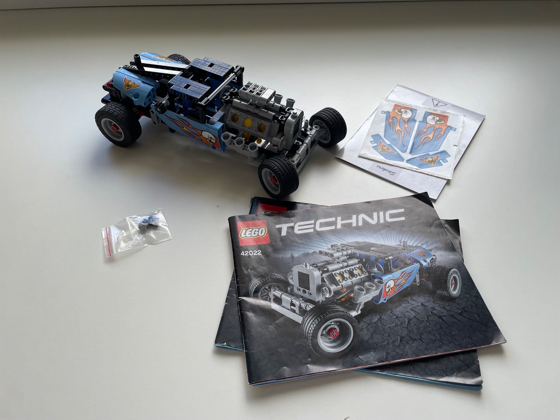 Lego Baukästen: Lego Technic - 42022 Hot Rod – Gebraucht aus Walenstadt von GreenGoblin