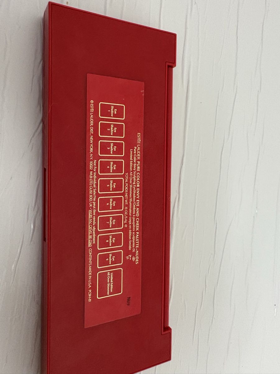 Estée Lauder Make-up: Estée Lauder Liedschattenpalette und Lippenstift – Usato da Münchenstein venduto da cyoni 7