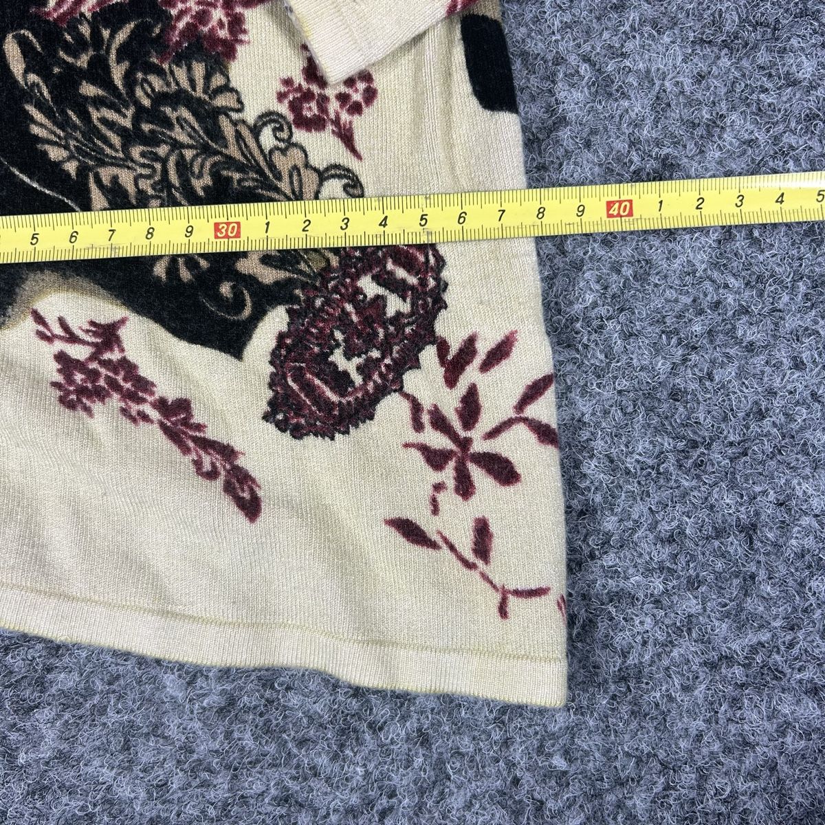 Maglioni & Felpe: Flowers Longsleeve – Usato da La Sagne NE venduto da Matlasape 3