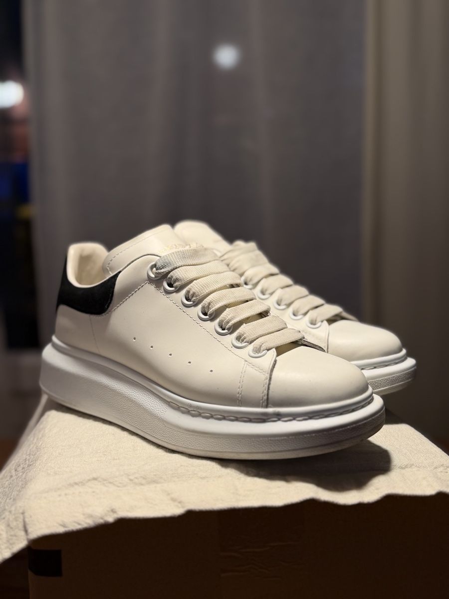 Alexander Mcqueen Chaussures hommes: Alexander McQueen Oversized Sneaker / Gr. 38  1/2 – Neuf (Voir description) à Oberengstringen par lombibardi