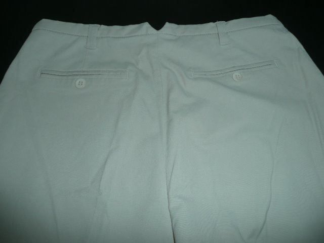 C&A Pantaloni: Schöne Capri-Style Hose von Yessica – Usato da Baar venduto da negombo 2