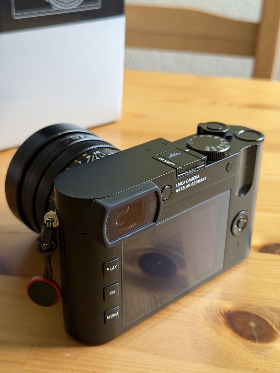 Leica Fotocamera: Leica Q2 Full Set + extra battery  – Usato da Zürich venduto da idbronskiy 1