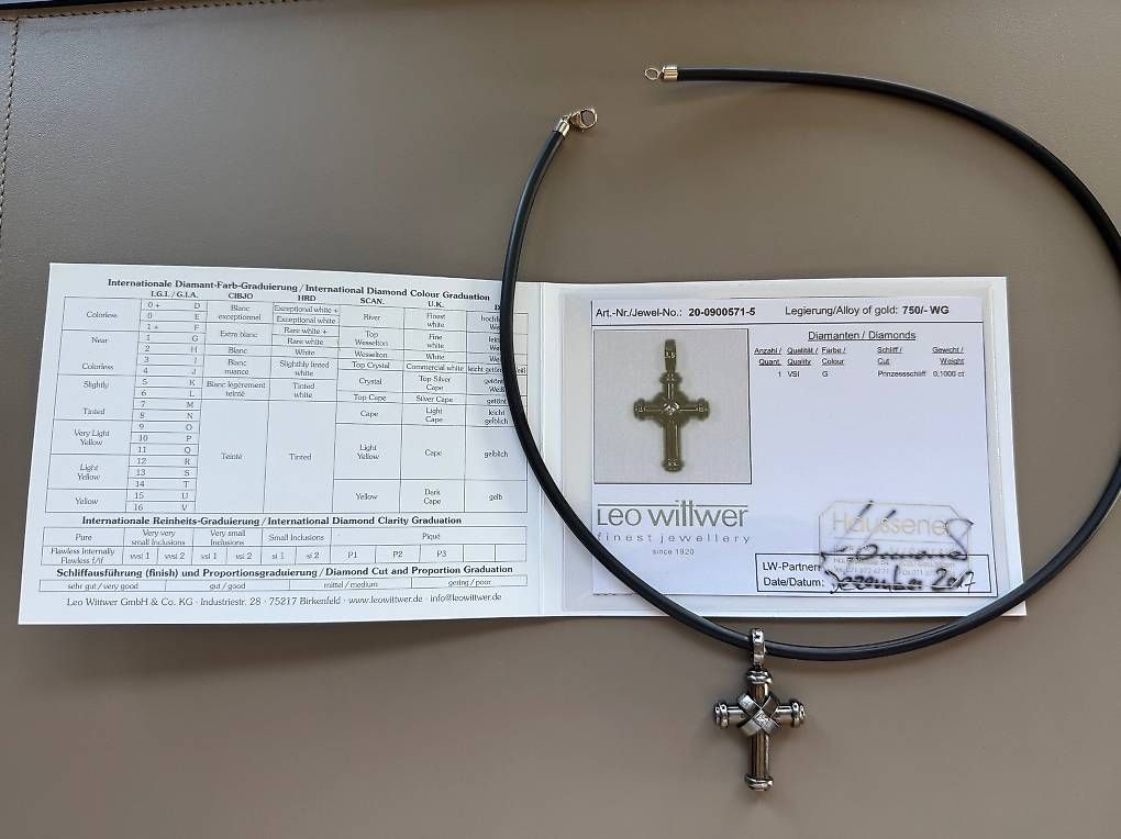 Catenine: Leo Wittwer Halskette Kreuz – Usato da Kreuzlingen venduto da joel_1907 1