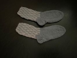 Handgestrickte Kindersocken Gr. 28/29 Fusslänge 18, 5 cm