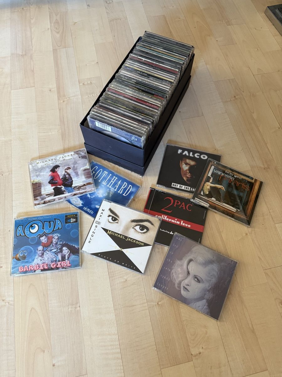 CDs: 60 Singles CD – Gebraucht aus Oberried Brienz von Chyara