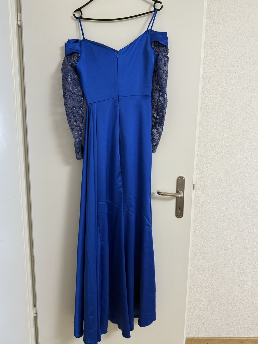 Vestiti: Abendkleid Blau – Usato da Bülach venduto da Siar1 2