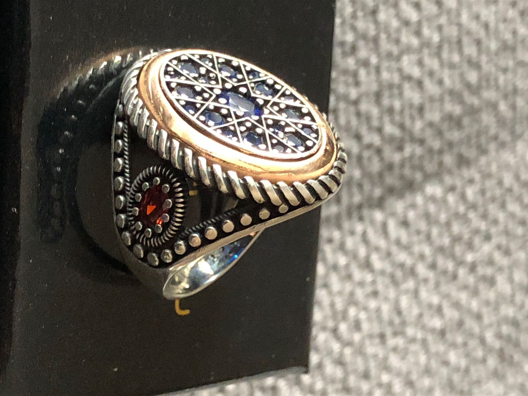 Anelli: Sterling Silber 925 Ring mit Rote blaue Steine 61Gr – Nuovo e nell'imballaggio originale da Läufelfingen venduto da Original100 6