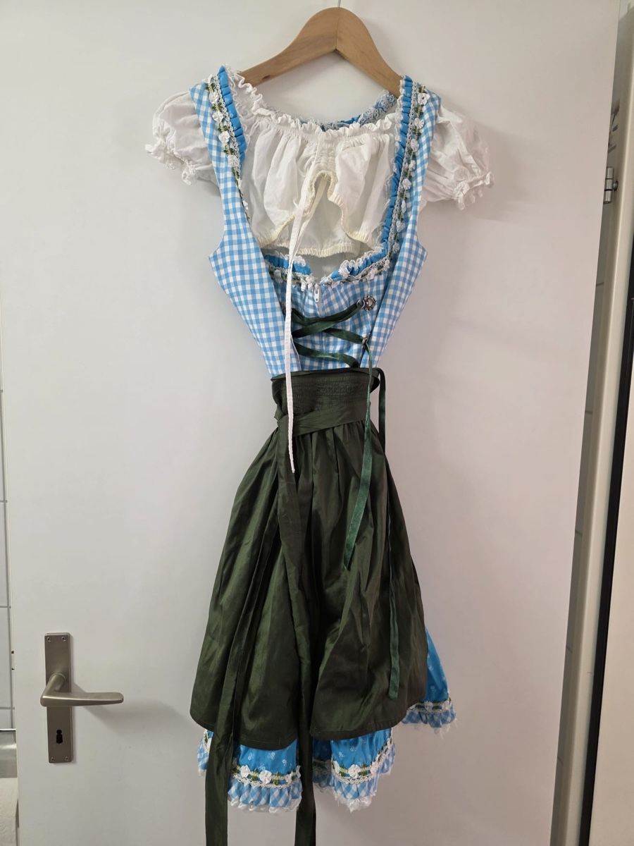 Vestiti: Dirndl von Steindl München – Usato da Bonstetten venduto da Visor9 1