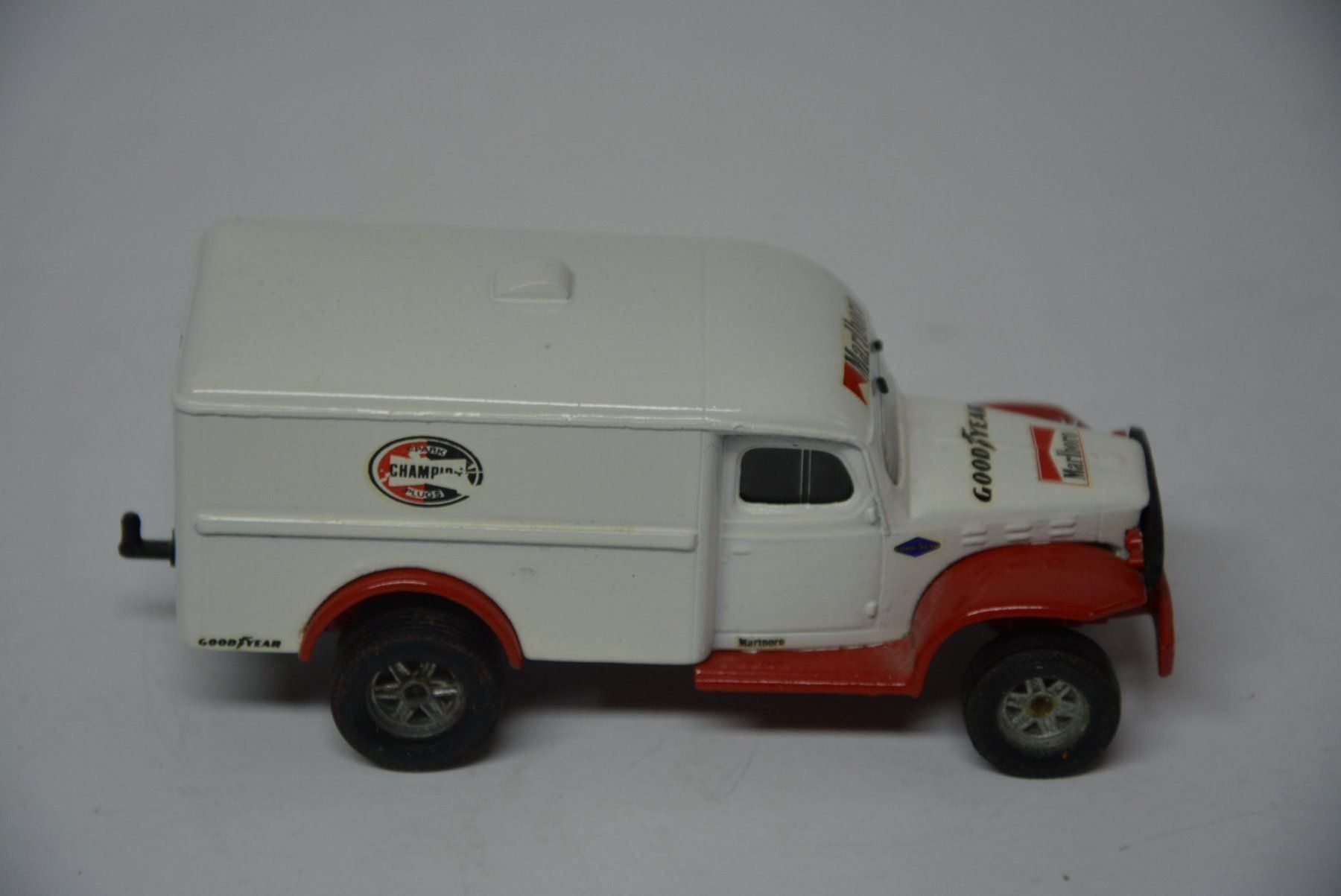 Dodge Modellini d'auto: Dodge WC 54 1989 , Solido , 1:50 – Usato da Goldach venduto da Feivel9 5