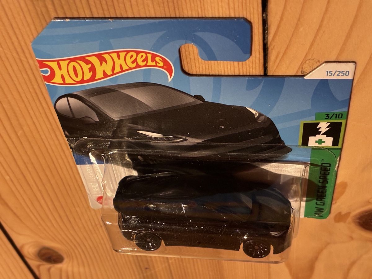 Hot Wheels Modellini d'auto: Hot Wheels Tesla Model Y – Nuovo e nell'imballaggio originale da Zürich venduto da zamac 1