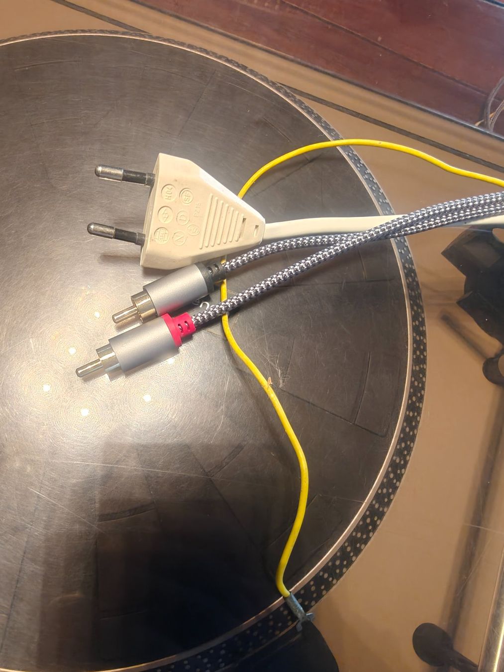 Lenco Giradischi: Lenco L833 DD Direct Drive Plattenspieler mit Rega Elys 2 – Usato da Männedorf venduto da Rueiva 7