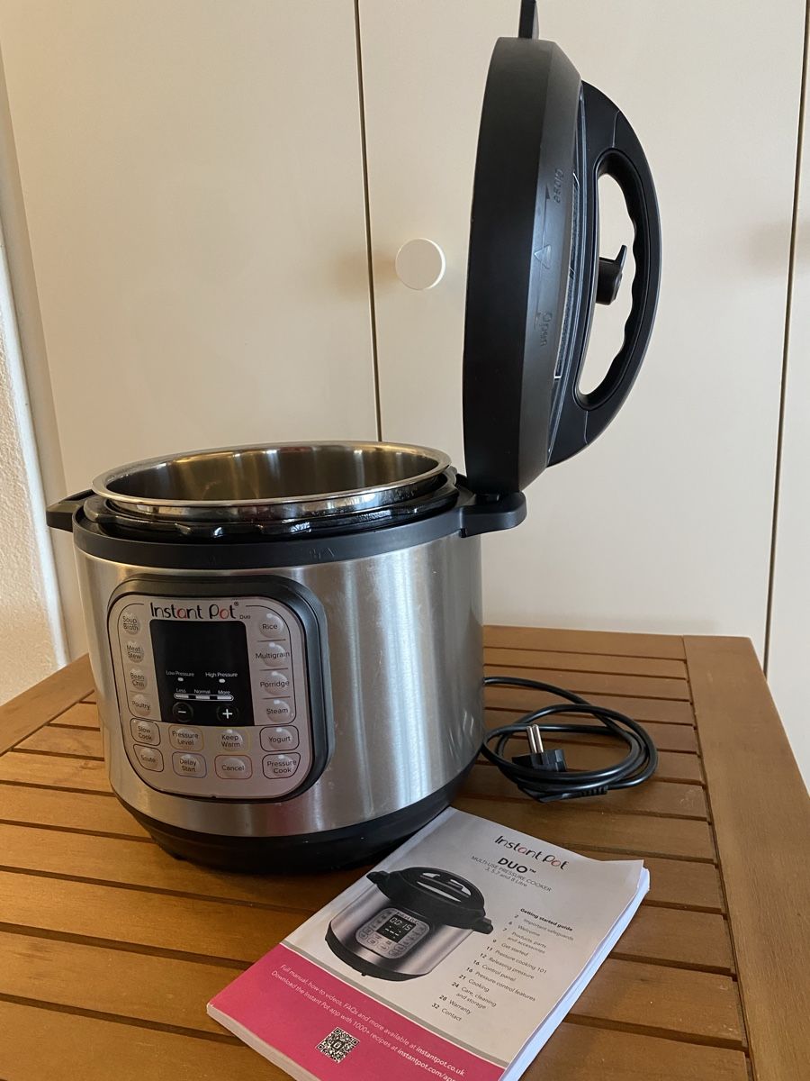 Casseroles: Instant Pot Duo multi-use pressure cooker – D'occasion à Nürensdorf par bit_2xml 1