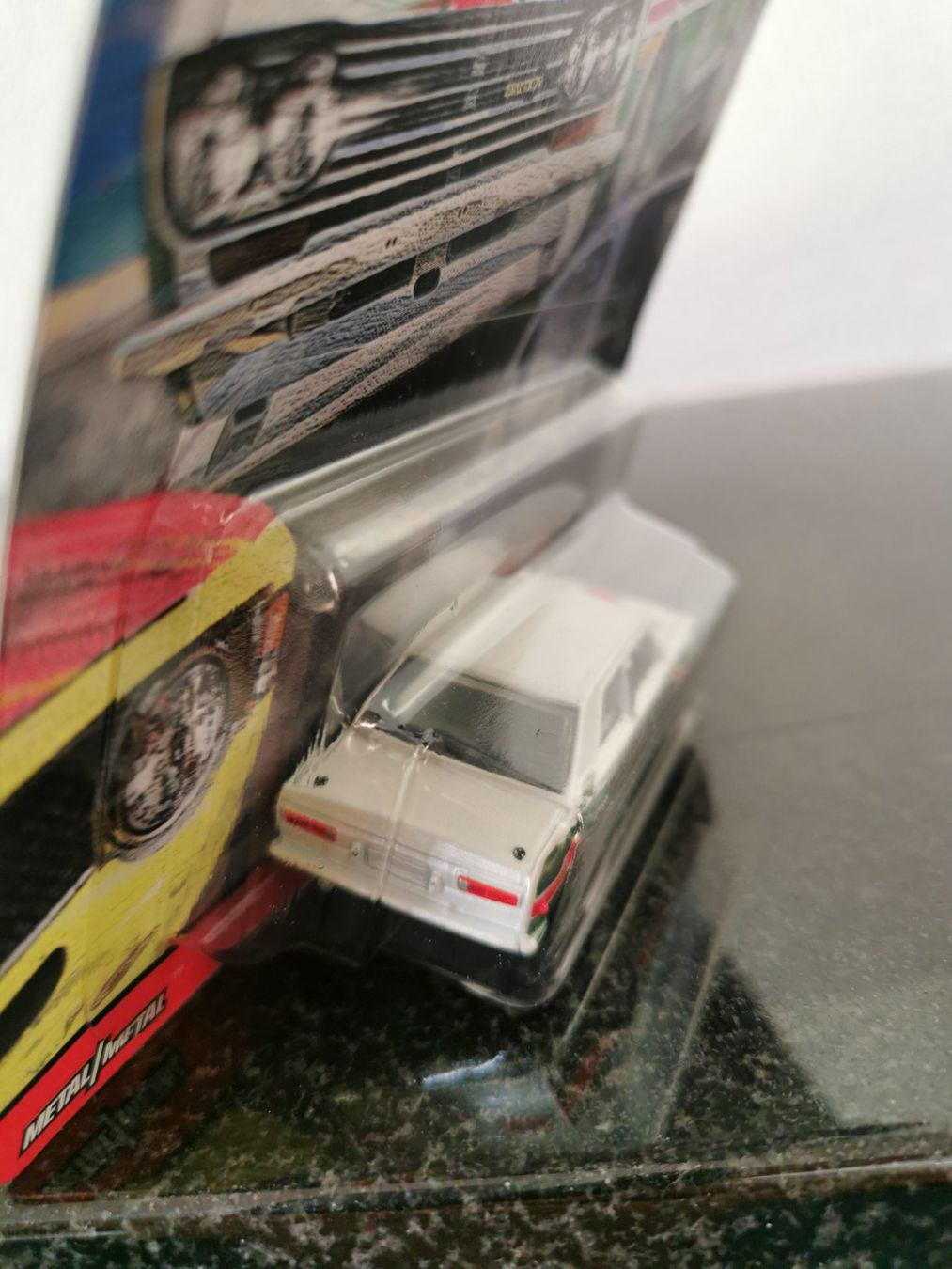Hot Wheels Modellautos: Hot Wheels Premium 71 Datsun 510 – Neu und originalverpackt aus St.Gallen von Tamal0204 4