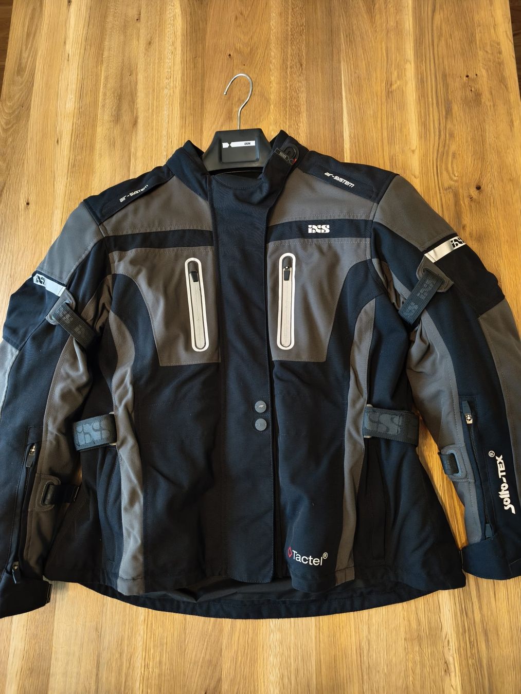 IXS Jacken: Motorradjacke IXS Neuwertig.  – Neu (gemäss Beschreibung) aus Adliswil von Romanista1927