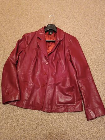 Lederjacke gefüttert rot