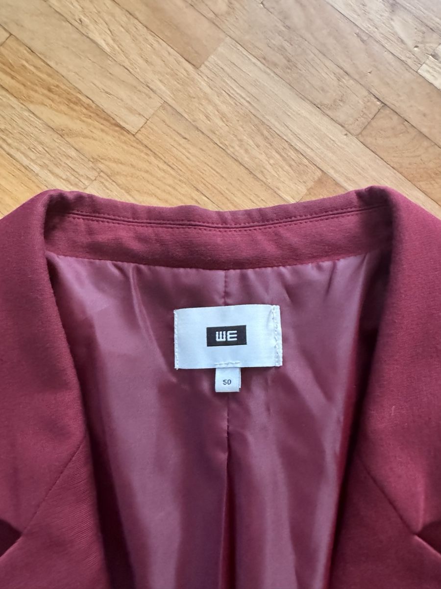 We Jacken: WE Damenblazer weinrot Gr 50 – Gebraucht aus Zürich von Frevia 1