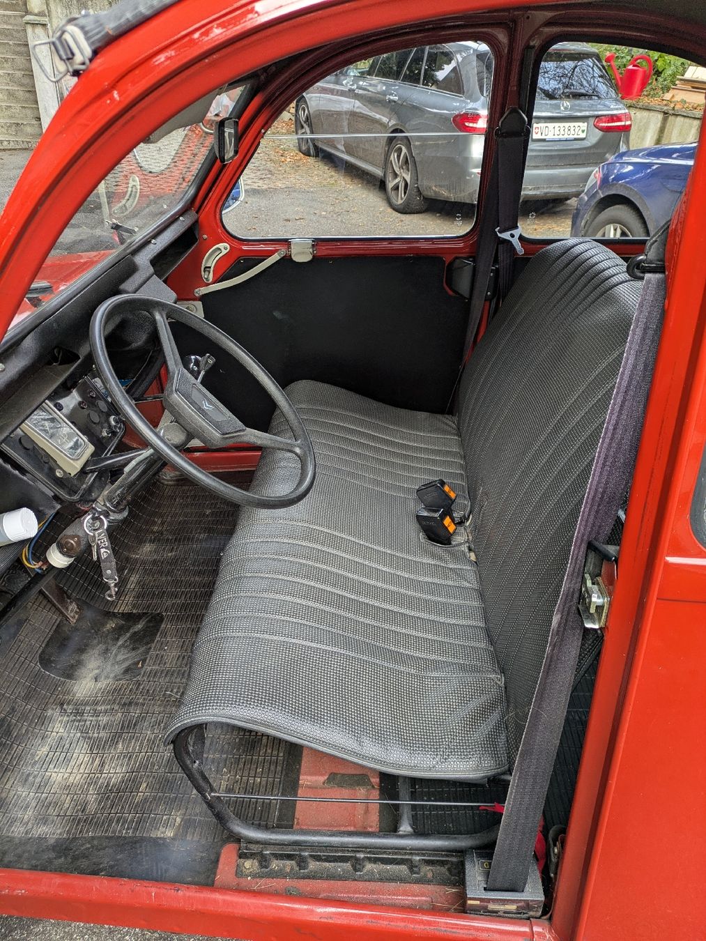 Citroën Automobili: Citroën 2CV – Usato da Pully venduto da FlorWoll 6