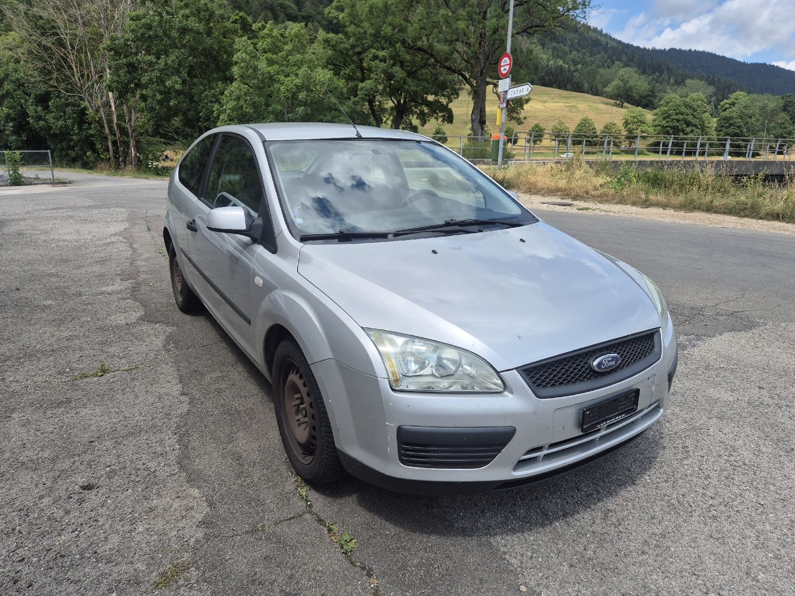Ford Automobili: ford focus 2.0 16v – Difettoso da St. Sulpice NE venduto da Pixa01