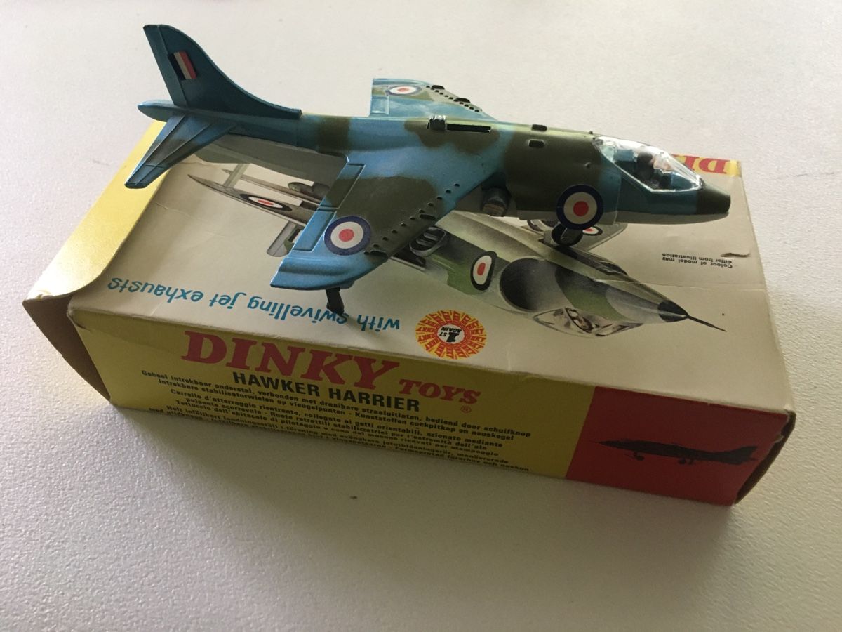 Dinky Toys Giocattoli: Dinky Hawker Harrier 722 – Usato da Grellingen venduto da Toyhamster 1