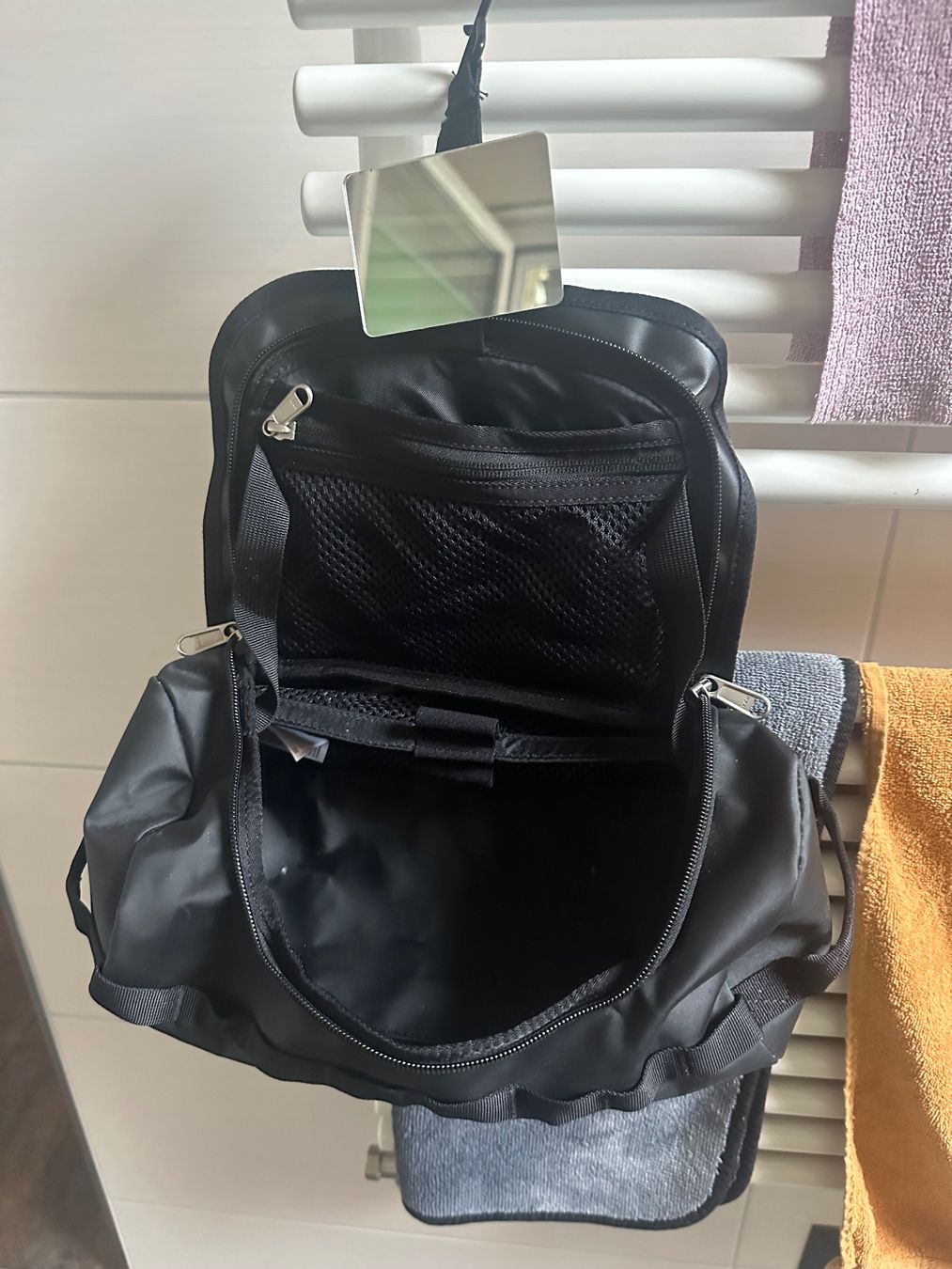 North Face Trousses de maquillage: Toilettentasche – D'occasion à Krauchthal par Sukra1
