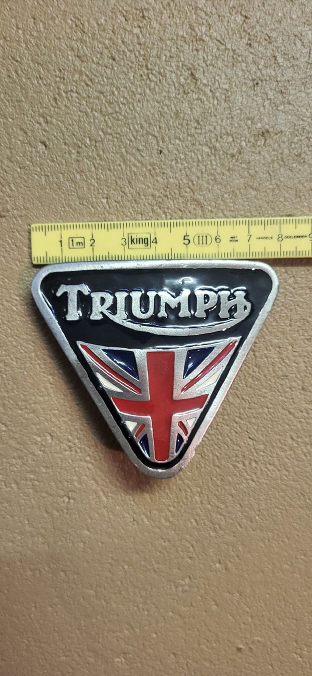 Fibbie per cinture: Triumph Gürtelschnalle – Usato da Au SG venduto da Bullitt_77