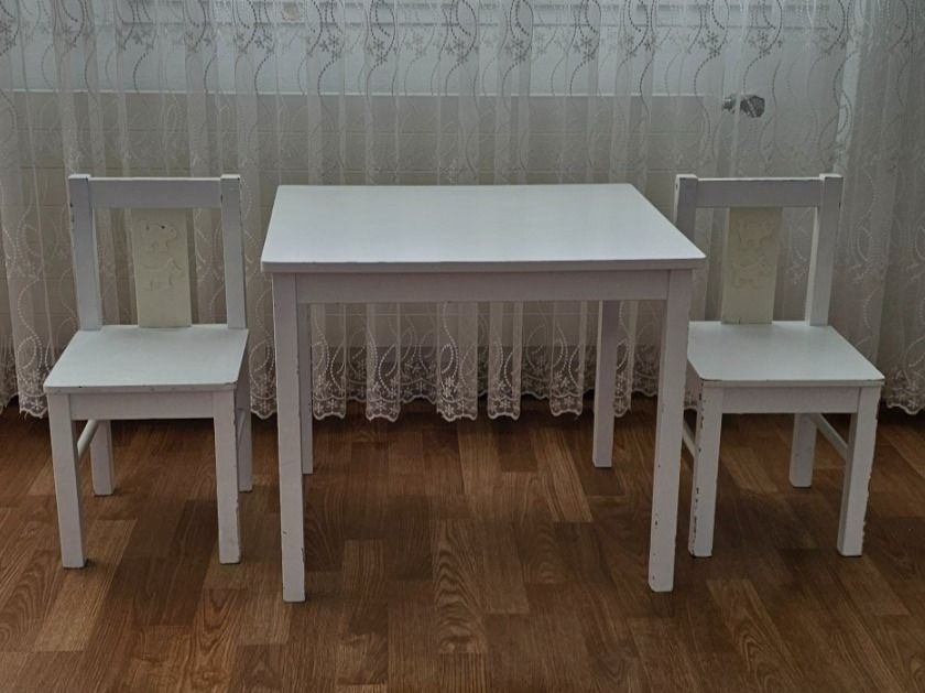 Ikea Kindertisch mit 2 Stühle Kaufen auf Ricardo