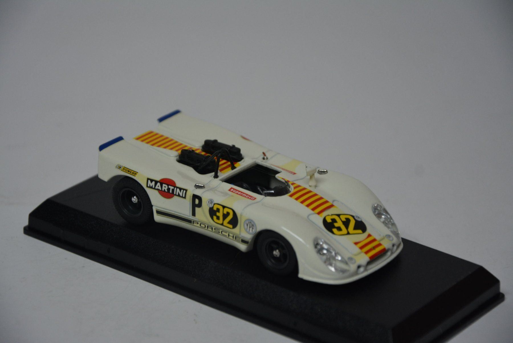 Porsche Modellautos: Porsche 908/2 Flunder 1970 #32 , 1:43 – Neu und originalverpackt aus Goldach von Feivel9 4