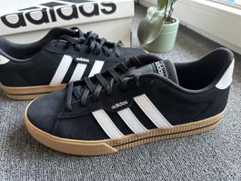 Adidas SNEAKER DAILY 3 neuf homme taille 45.5