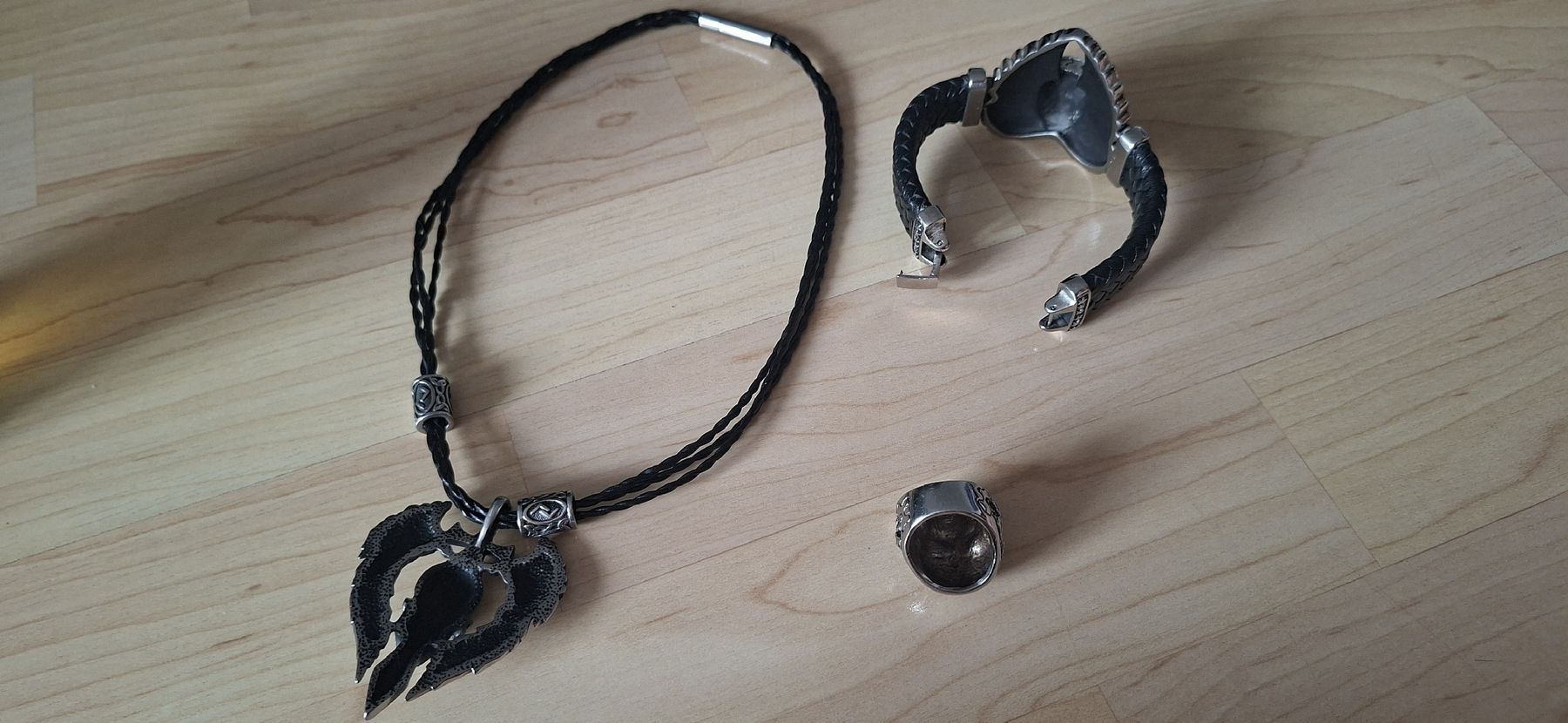 Altri gioielli: Herren Schmuck Edelstahl Leder Skull – Usato da Bern venduto da Stalino 8