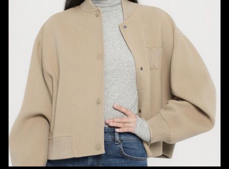 Weekend MaxMara Jacke beige Grösse 36 guter Zustand