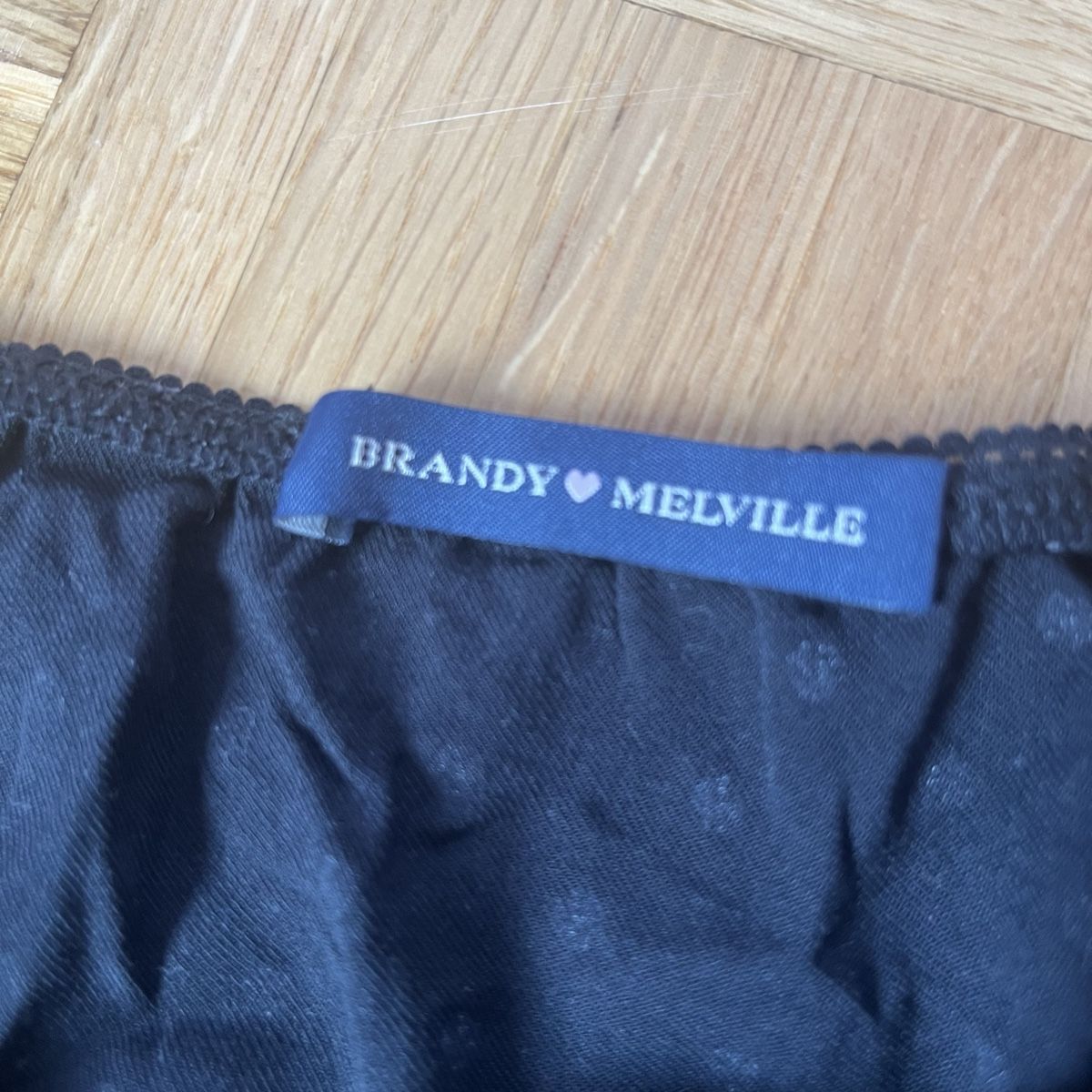 Brandy Melville Röcke: Jupe a pois Brandy Melville taille unique – Gebraucht aus Vevey von jul_xh6s 1
