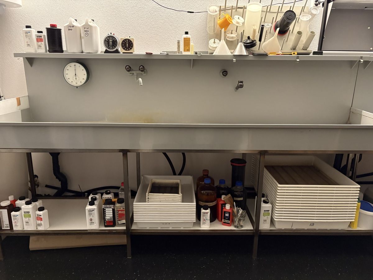 Laboratorio & Camera oscura: Fotolabor-Trog zweiteilig – Usato da Zürich venduto da phina-jose 3