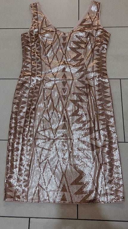 Kleider: Vestito elegante  – Gebraucht aus Bellinzona von SammlerTI