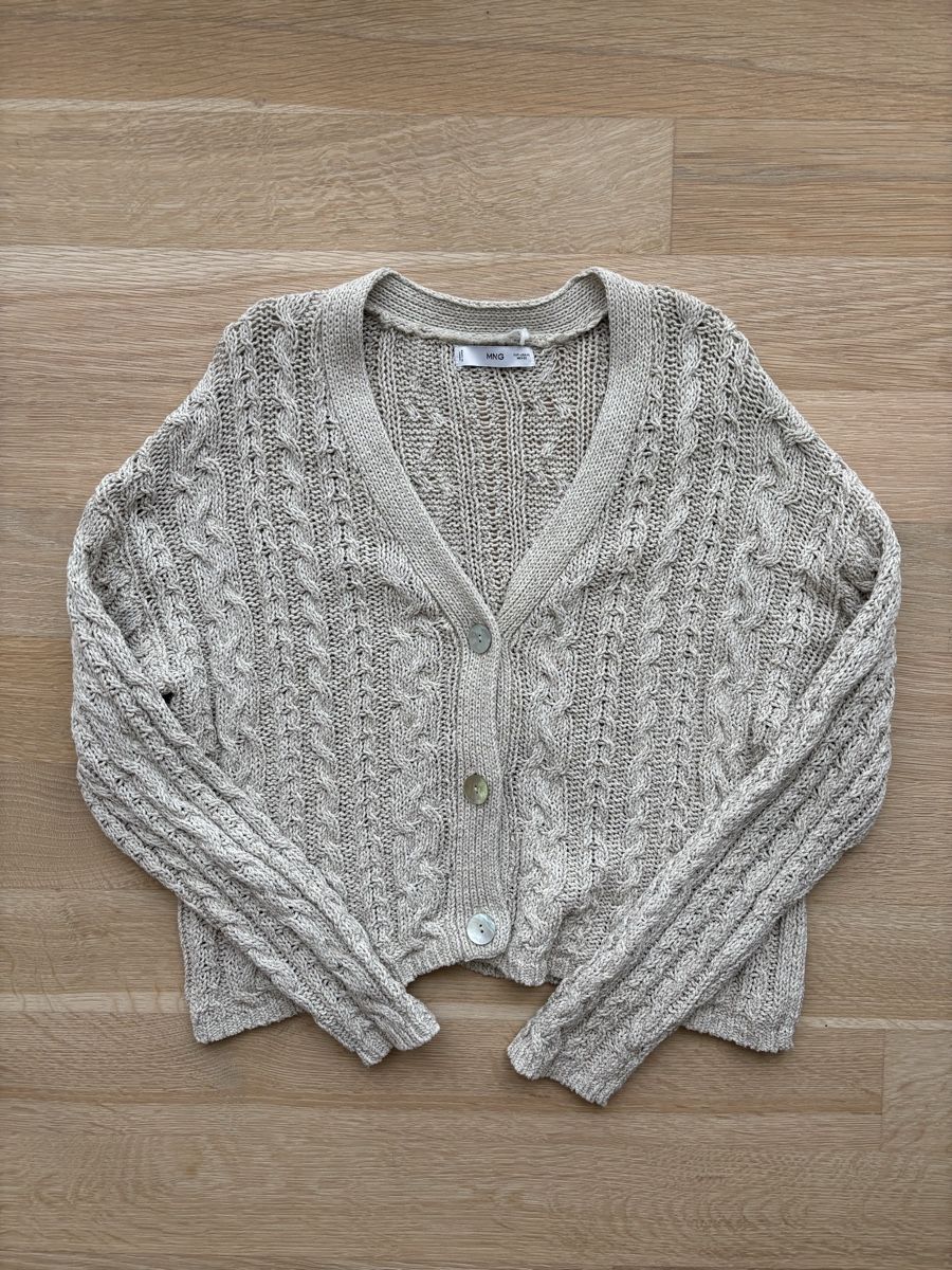Jacken: Strickjacke beige XL MNG – Gebraucht aus Gwatt (Thun) von Bioethanol01