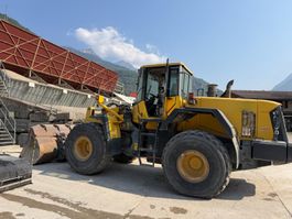 komatsu  WA380 19000 kg