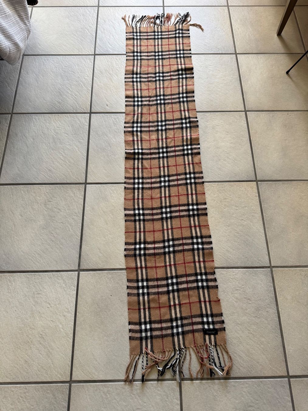 Foulard & Sciarpe: Schal Burberry Stil Essential Mode Halstuch – Usato da Steffisburg venduto da smocky17