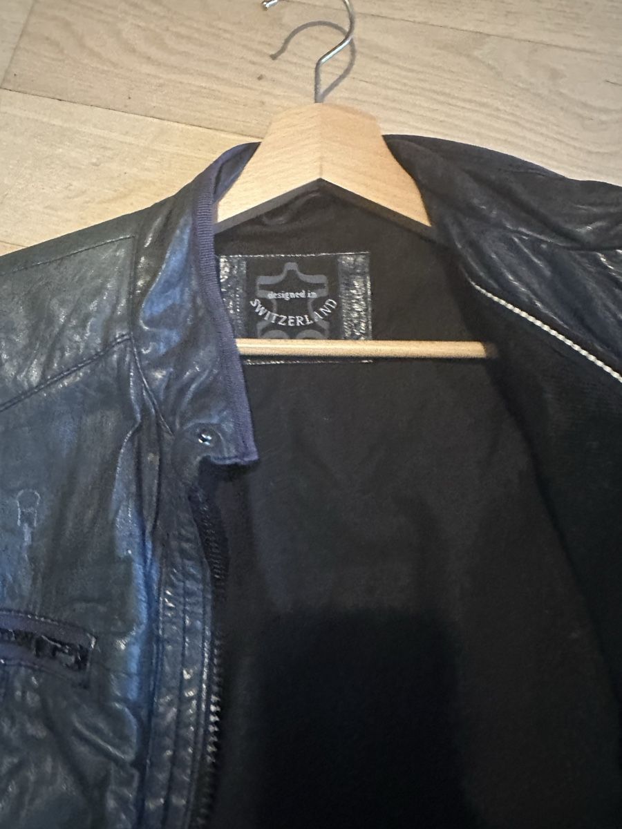 Jacken: Engaged Switzerland Lederjacke Grösse L – Gebraucht aus Kilchberg ZH von RebeccaPhil 2