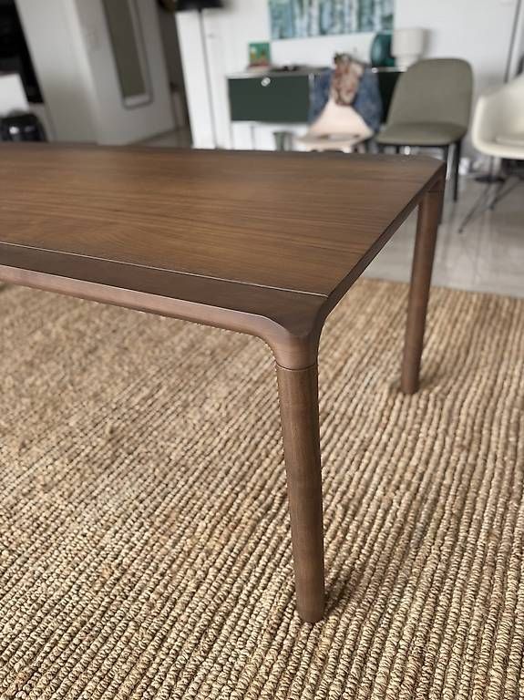 Tische: Zuiver Storm Esstisch / Dining Table 220x90, Walnut – Gebraucht aus Rüschlikon von hellespont 2