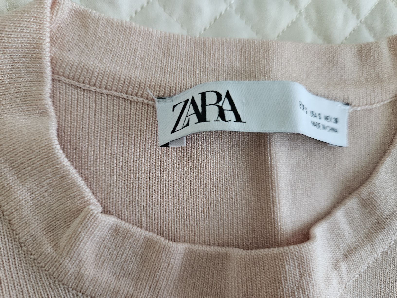 Zara Maglioni & Felpe: Damenpullover von Zara – Usato da Kriens venduto da noe_5hkf 1