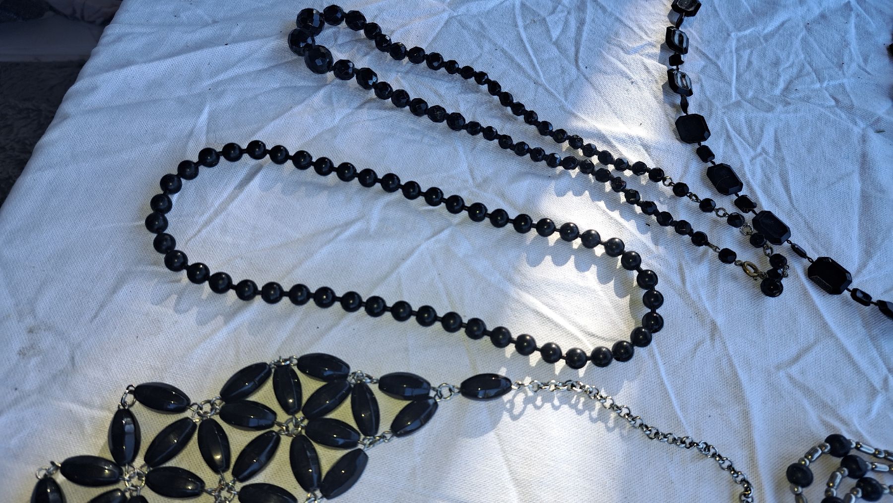 Altri gioielli: Schmuck Lot Vintage schwarz – Usato da Kölliken venduto da Upcycling-by-Mc-TAM 5