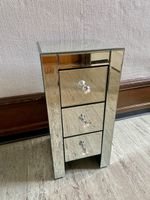 Spiegelkommode mit 3 Schubladen