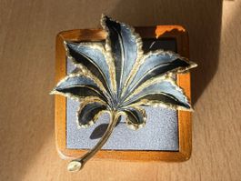 Vintage Herbst Blatt Brosche Gold/Schwarz farbe
